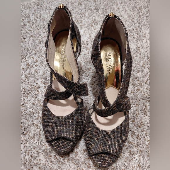 MICHAEL KORS Evie Leopard Print Shimmery Heels - Picture 1 of 8